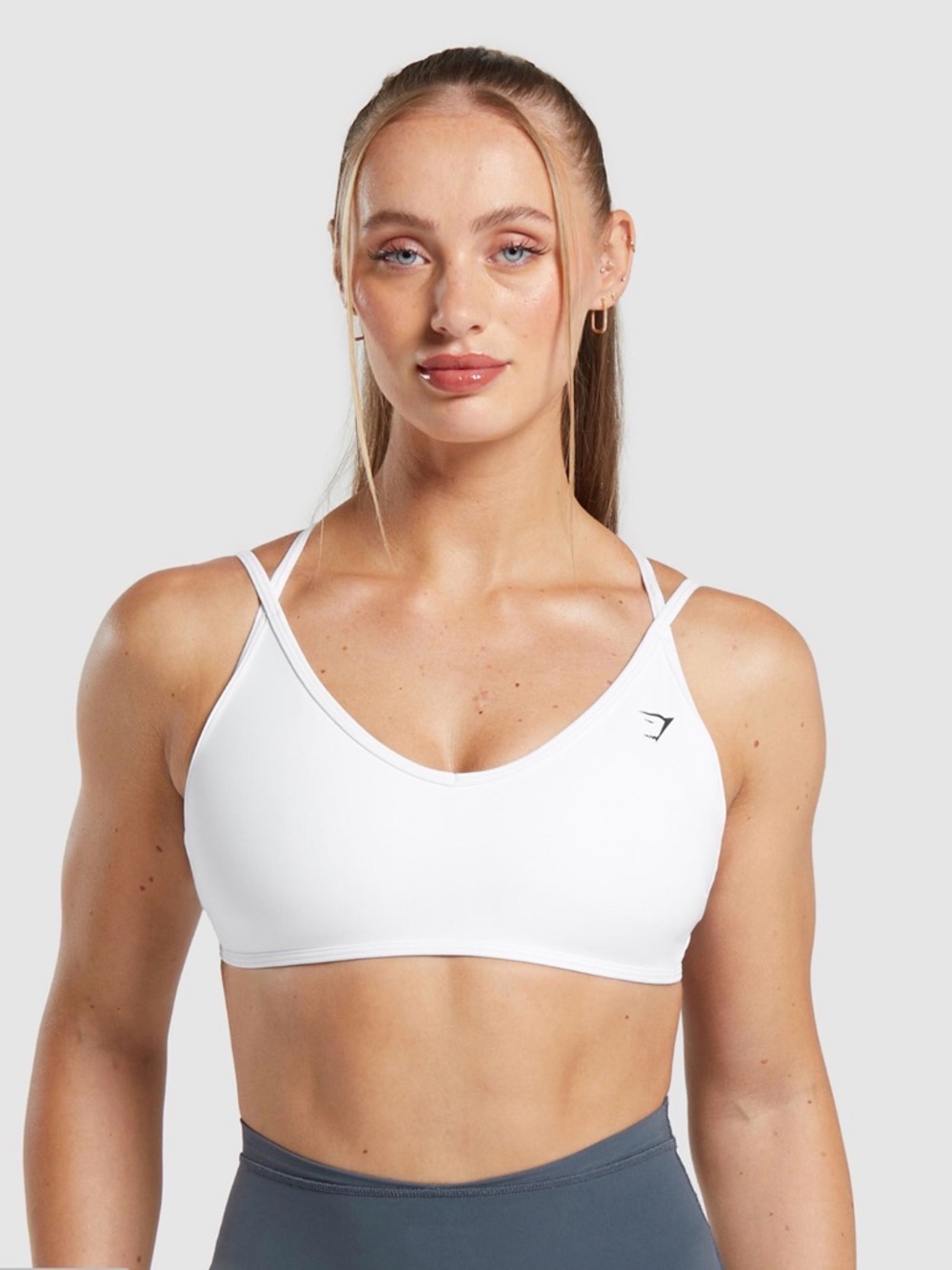Gymshark White Double-Strap V-Neck Sports Bra Fits M/L no size tag :(